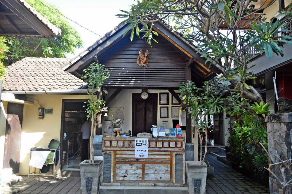 Yulia 2 Homestay Sanur Exterior photo